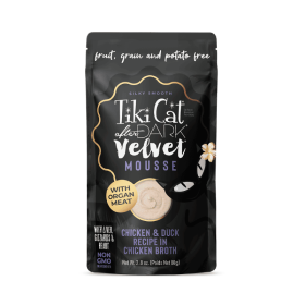 Tiki Cat Pouch After Dark Velvet Mousse Pollo y Pato